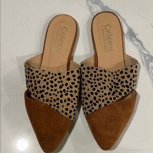 Catherine Malandrino Tan Suede & Leopard Print Pointed Slide